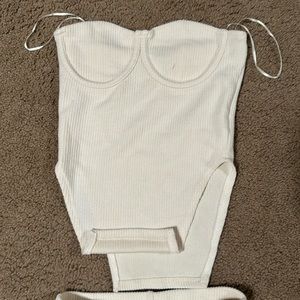 Fashion nova two peice set. Never worn didn’t fit !